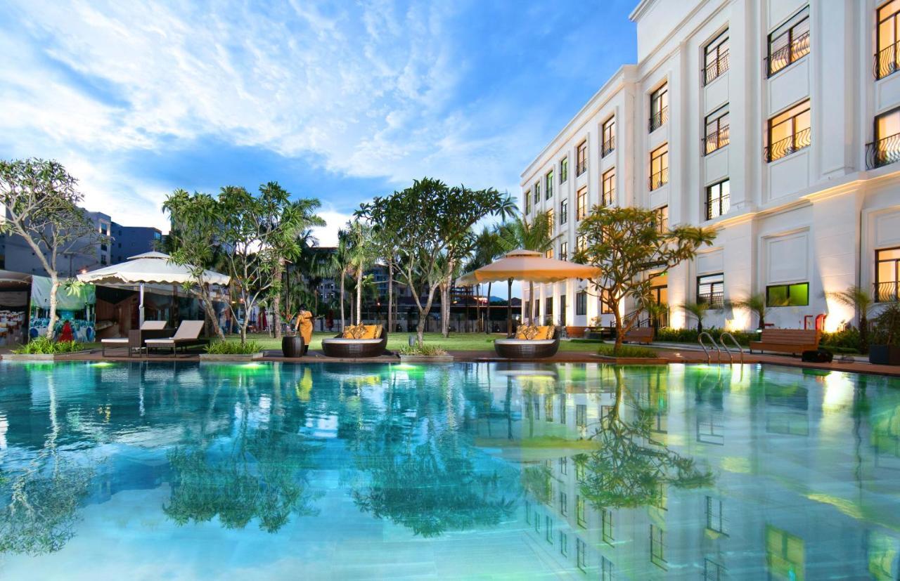 Nesta Hotel Da Nang Buitenkant foto